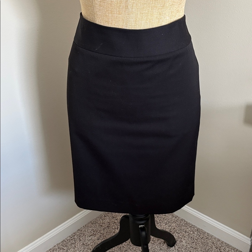 Anne Klein Classic Black Pencil Skirt
